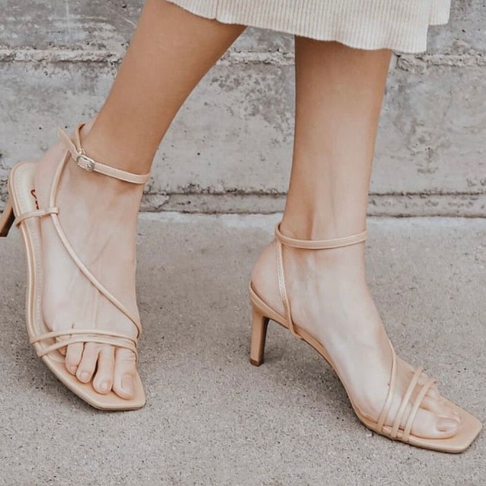 Lulus nude strappy barely there square toe heel sandal size 8 bridesmaid coquett